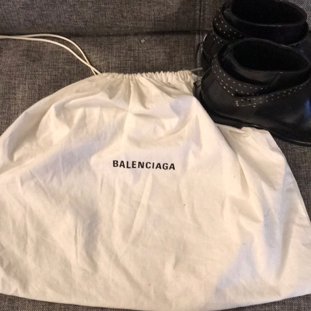 BALENCIAGA BLACK BOOTIES SIZE 38 - Picture 7 of 7